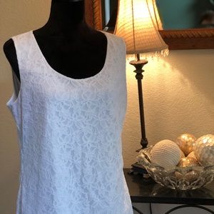 Dana Buchman white lace camisole
